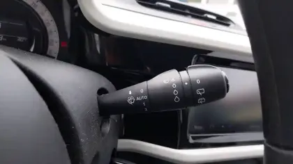 Photo 31 Renault Twingo  III E-Tech