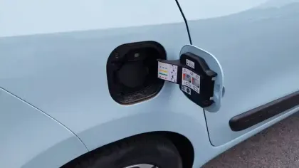 Photo 26 Renault Twingo  III E-Tech