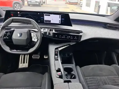 Photo 10 Peugeot 3008  Electrique 210 ch 73 kWh