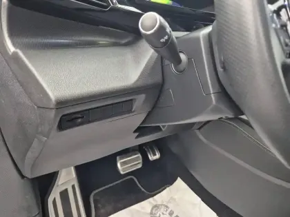 Photo 41 Peugeot 308  Hybrid 136 e-DCS6