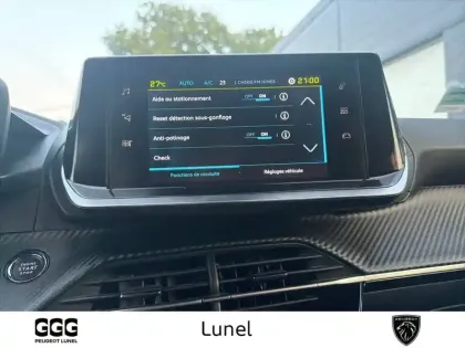 Photo 17 Peugeot 2008  Electrique 136 ch
