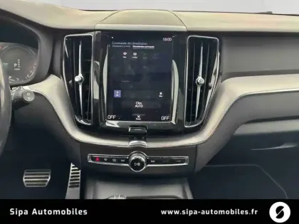 Photo 19 Volvo XC60  T8 Twin Engine 303 ch + 87 ch Geartronic 8