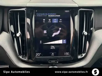 Photo 15 Volvo XC60  T8 Twin Engine 303 ch + 87 ch Geartronic 8