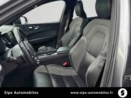 Photo 10 Volvo XC60  T8 Twin Engine 303 ch + 87 ch Geartronic 8
