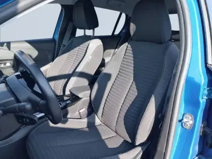 Photo 10 Peugeot 208  Electrique 50 kWh 136ch