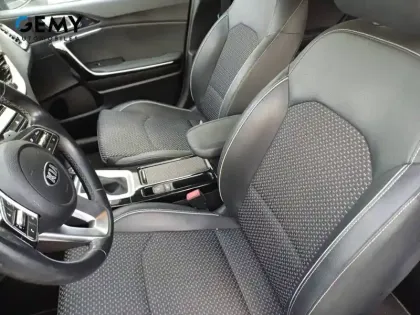 Photo 8 Kia Xceed  1.6l CRDi 115 ch DCT7 ISG