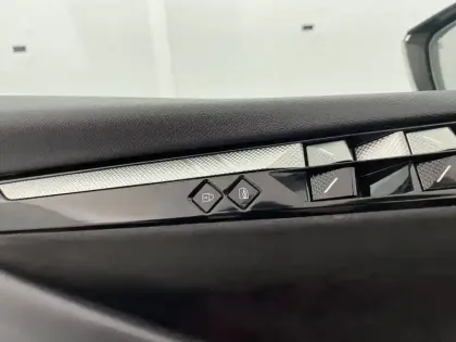 Photo 31 DS DS 4  PureTech 130 EAT8