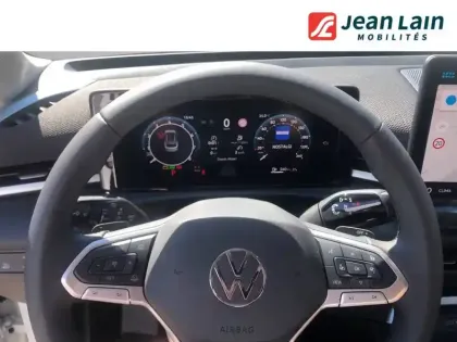 Photo 11 Volkswagen T-roc NOUVEAU T ROC NF 1.5 ETSI HYBRID 116CH DSG7 STYLE