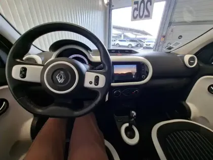 Photo 9 Renault Twingo  III Achat Intégral