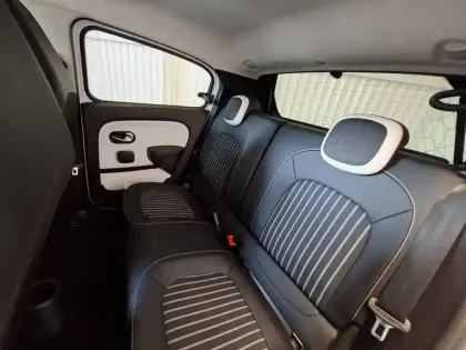 Photo 18 Renault Twingo  III Achat Intégral