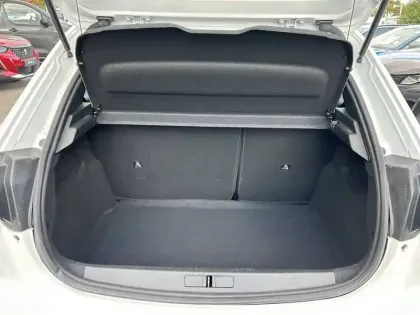 Photo 11 Peugeot 208  PureTech 100 S&S BVM6