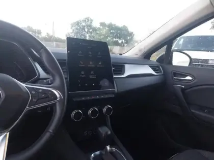 Photo 13 Renault Captur  TCe 130 EDC FAP