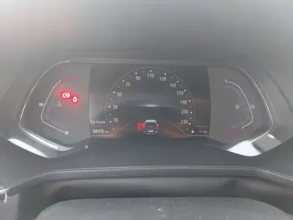 Photo 11 Renault Captur  TCe 130 EDC FAP