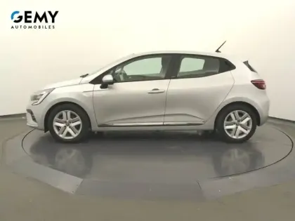 Photo 18 Renault Clio  E-Tech 140