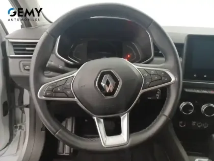 Photo 12 Renault Clio  E-Tech 140