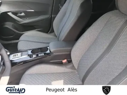 Photo 9 Peugeot 2008  Electrique 54 kWh 156 ch