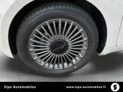 Photo 8 Fiat 500  e 95 ch