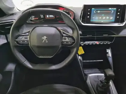 Photo 26 Peugeot 208  PureTech 100 S&S BVM6