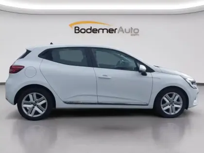 Photo 31 Renault Clio  TCe 90 X-Tronic - 21N