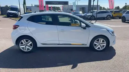 Photo 23 Renault Clio  TCe 90 X-Tronic - 21N