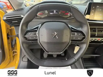 Photo 12 Peugeot 208  PureTech 75 S&S BVM5