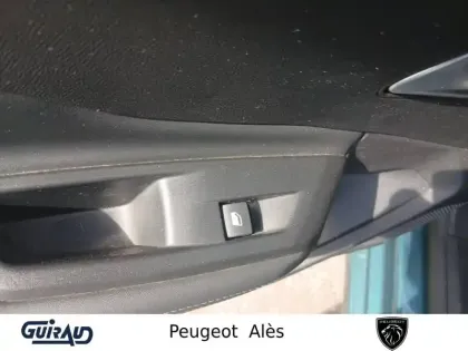 Photo 13 Peugeot 308  SW PHEV 180 e-EAT8