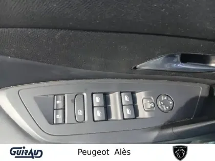 Photo 12 Peugeot 308  SW PHEV 180 e-EAT8