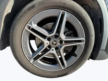 Photo 8 Mercedes GLA 200 AMG Line