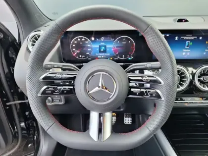 Photo 17 Mercedes GLA 200 d AMG Line