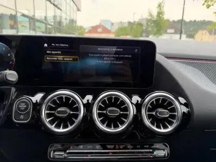 Photo 18 Mercedes GLA 200 AMG Line