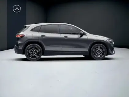 Photo 14 Mercedes GLA 250 e AMG Line