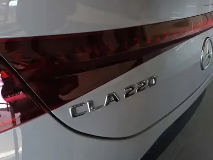 Photo 13 Mercedes CLA 220 4MATIC Business Line Execu