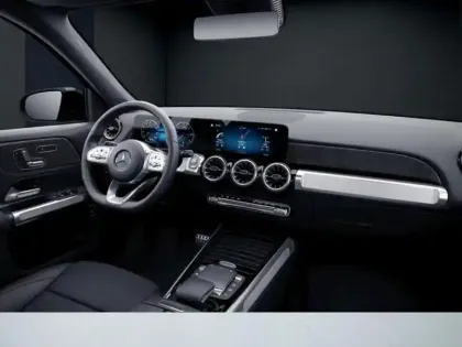 Photo 10 Mercedes GLB  200 d AMG Line
