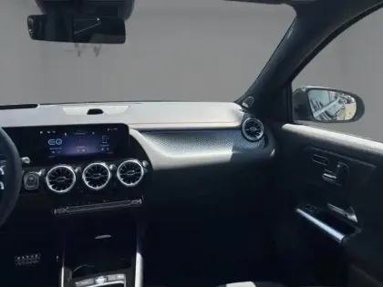 Photo 13 Mercedes EQA 250+