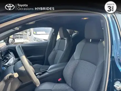 Photo 10 Toyota C-HR  1.8 Hybride 122ch Design Ultimate E-CVT