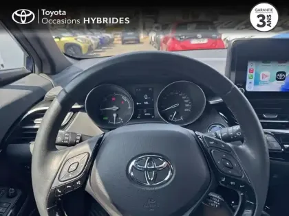 Photo 12 Toyota C-HR  1.8 Hybride 122ch Design Ultimate E-CVT