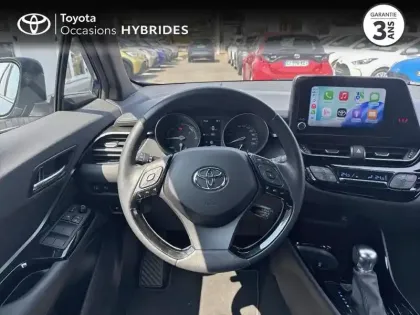 Photo 8 Toyota C-HR  1.8 Hybride 122ch Design Ultimate E-CVT