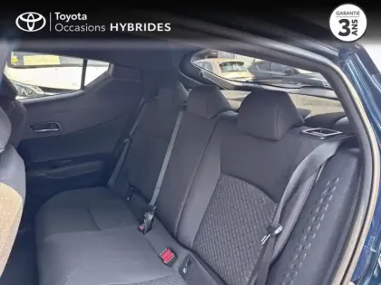 Photo 11 Toyota C-HR  1.8 Hybride 122ch Design Ultimate E-CVT
