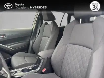 Photo 10 Toyota Corolla  CROSS 2.0 197ch STYLE COMFORT