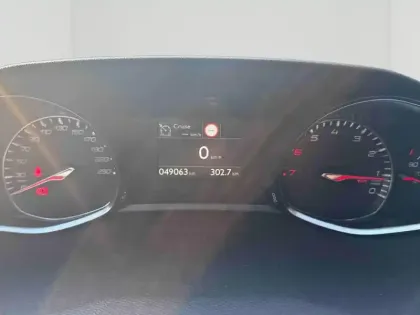 Photo 13 Peugeot 308  1.2 PureTech 130ch ?6.c S&S Allure