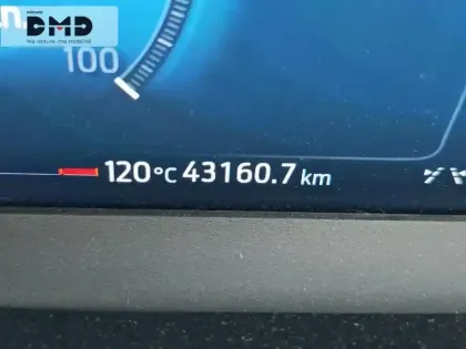 Photo 13 Ford Kuga  2.5 Duratec 180ch Hybrid FlexiFuel Titanium Business Powershift
