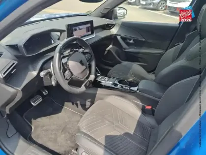 Photo 14 Peugeot 2008  1.2 PureTech 130ch S&S GT EAT8
