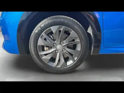 Photo 8 Peugeot 208  e- 136ch Style