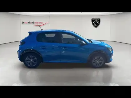 Photo 7 Peugeot 208  e- 136ch Style