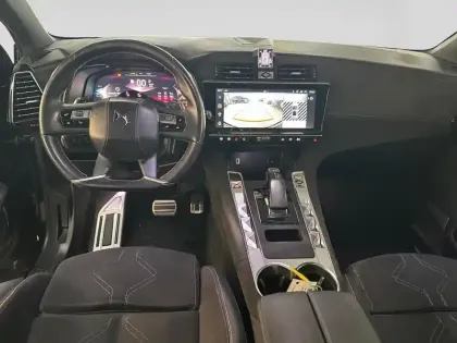 Photo 69 DS DS 7  E-TENSE 225ch Performance Line +