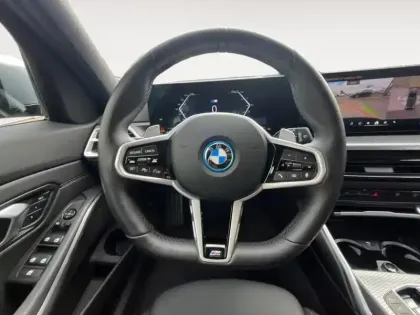Photo 5 BMW Serie 3 Série 3 Touring 330eA xDrive 292ch M Sport
