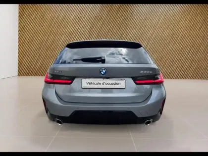 Photo 12 BMW Serie 3 Série 3 Touring 330eA xDrive 292ch M Sport