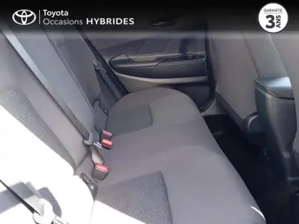 Photo 6 Toyota C-HR  1.8 Hybride 140ch Dynamic NG23