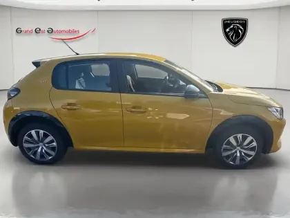 Photo 6 Peugeot 208  e- 136ch Like
