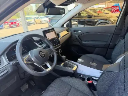Photo 14 Renault Captur  1.6 E-Tech hybride 145ch Techno